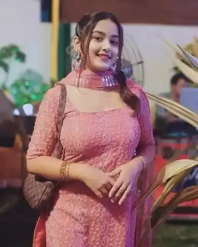 Call Girls Allahabad Cash On Delivery