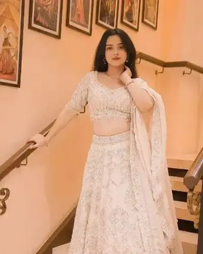 Escort Allahabad